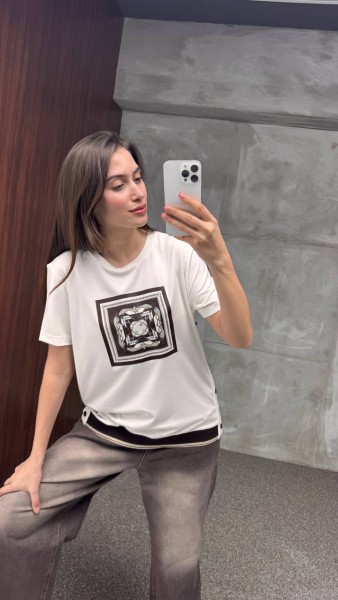 Женская Футболка Cute