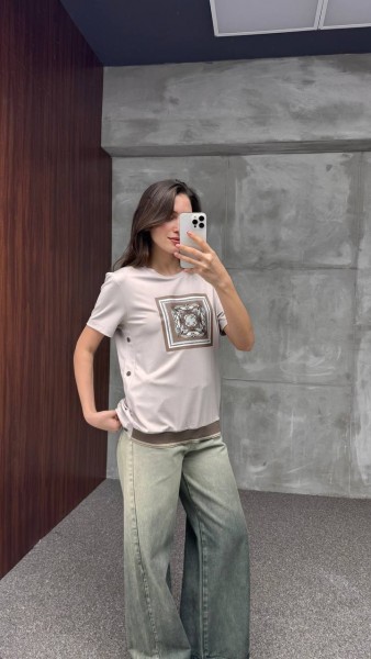 Женская Футболка Cute