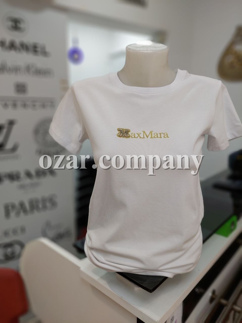 Женская Футболка Max Mara