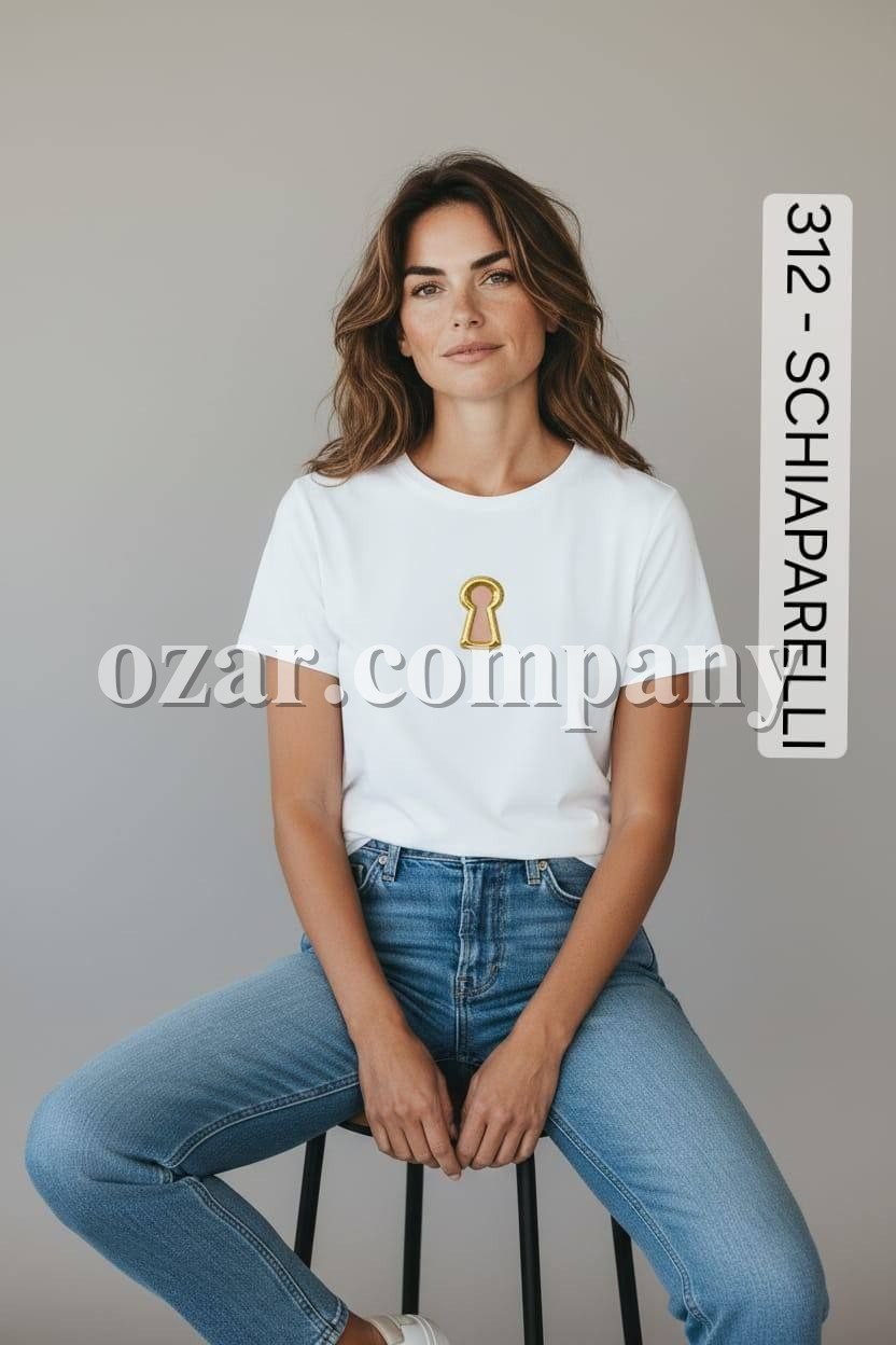 Женская Футболка Shiaparelli