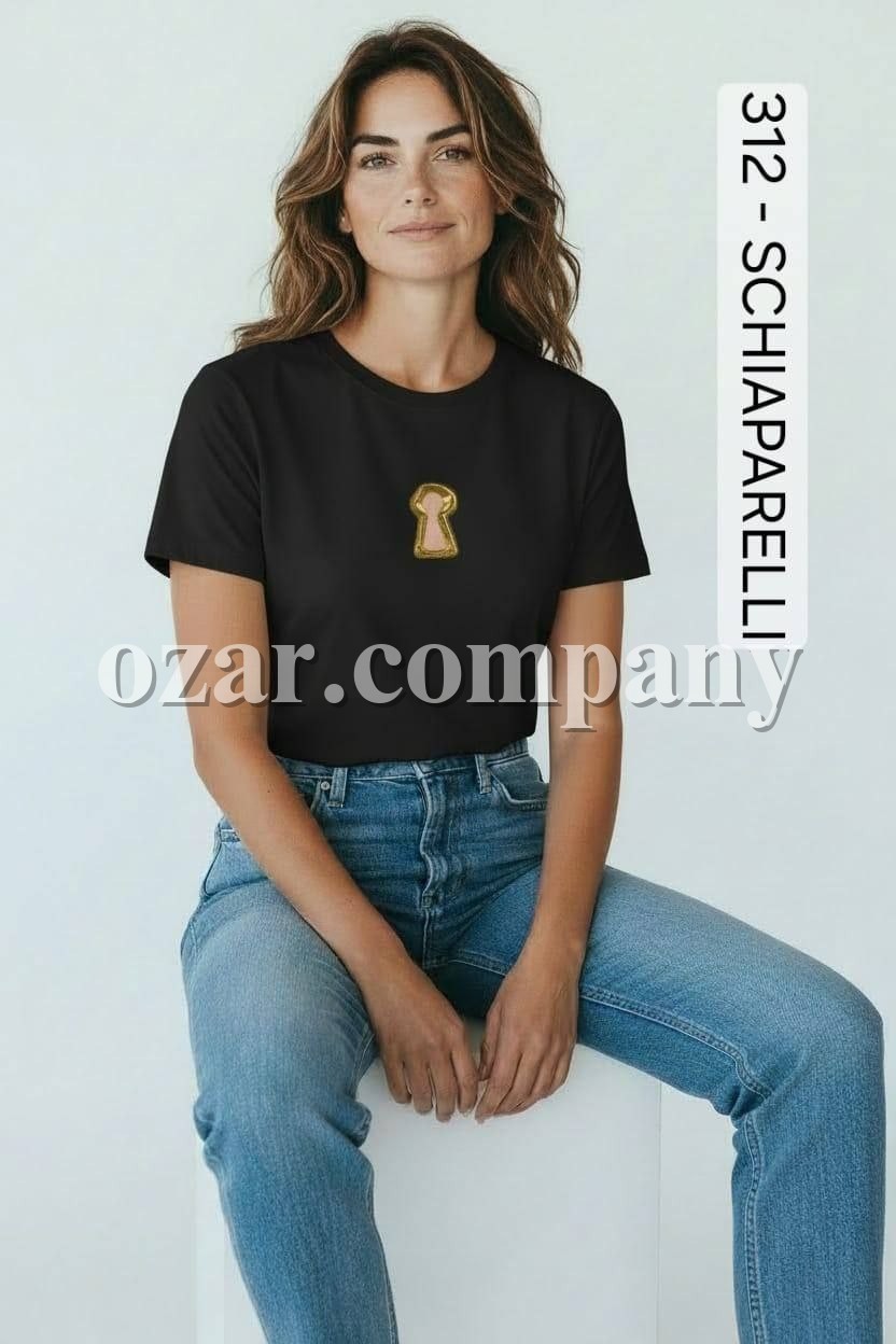 Женская Футболка Shiaparelli