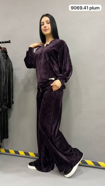 Женский Велюровый Костюм Speed Way