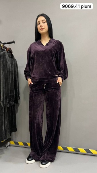 Женский Велюровый Костюм Speed Way