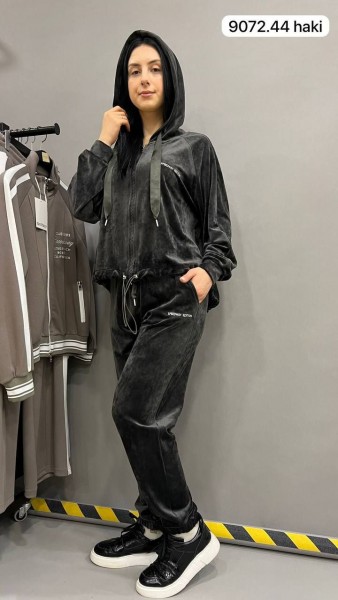 Женский Велюровый Костюм Speed Way