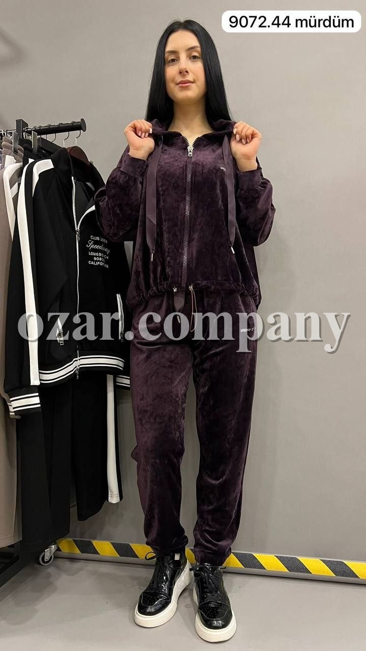 Женский Велюровый Костюм Speed Way