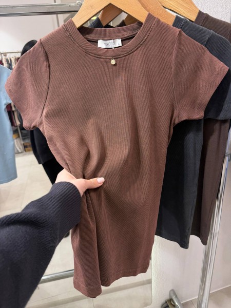 Женская Футболка Trikotto