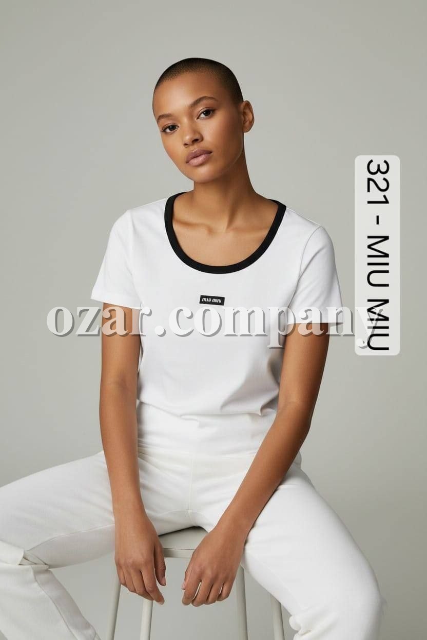 Женская Футболка Miu Miu