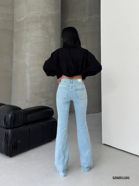 Женские Джинсы Shezzeen