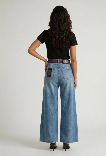 Женские Джинсы Dolce Squardo