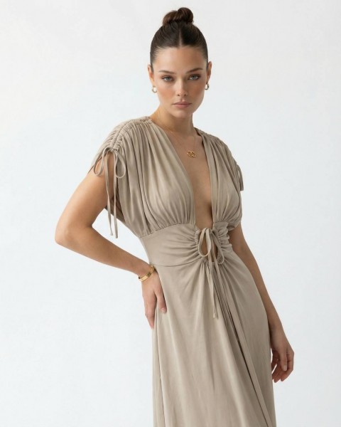 Женское Платье Fame