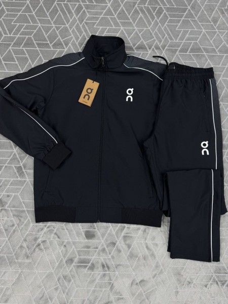 Мужской Спортивный Костюм On Running