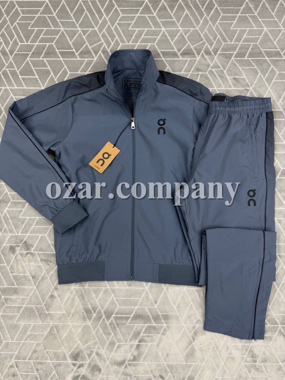 Мужской Спортивный Костюм On Running