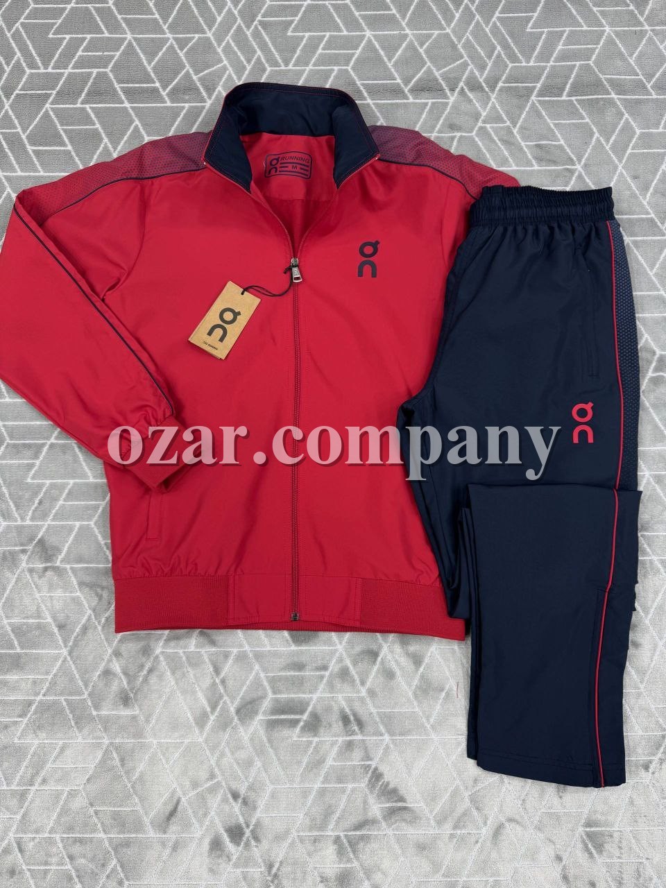 Мужской Спортивный Костюм On Running