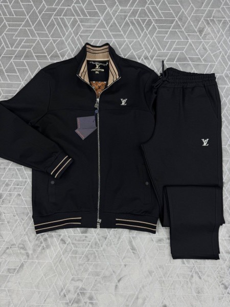 Мужской Спортивный Костюм Louis Vuitton (Большие размеры)