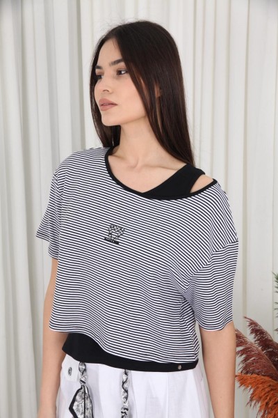 Женская Футболка Monoritm