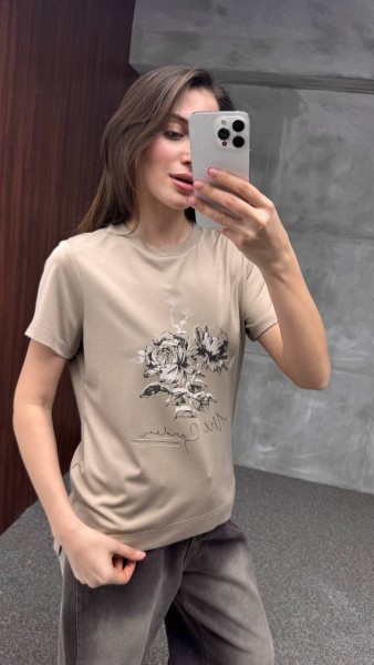 Женская Футболка Cute