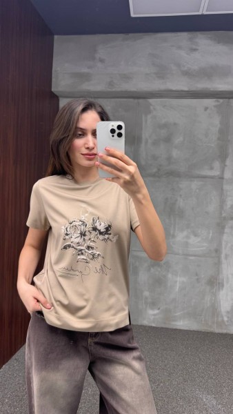 Женская Футболка Cute