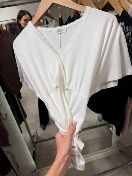 Женская Футболка Trikotto