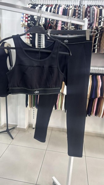 Женский Комплект Alo