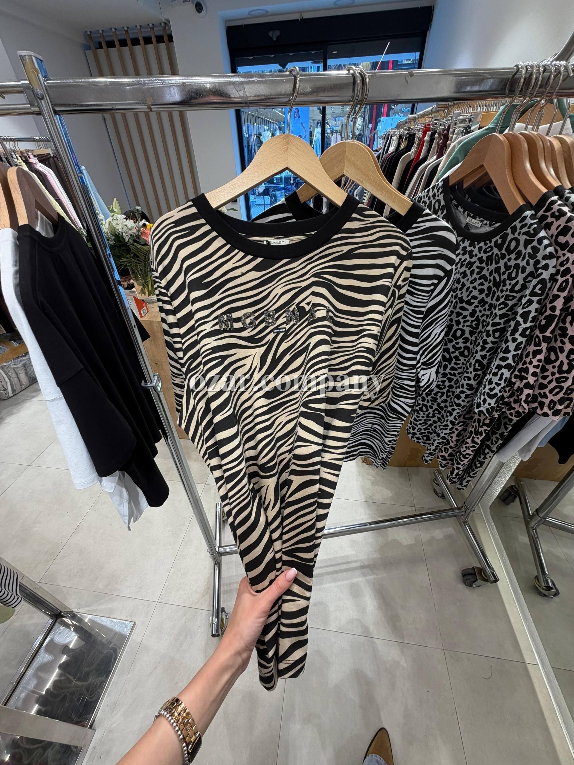 Женская Футболка Trikotto