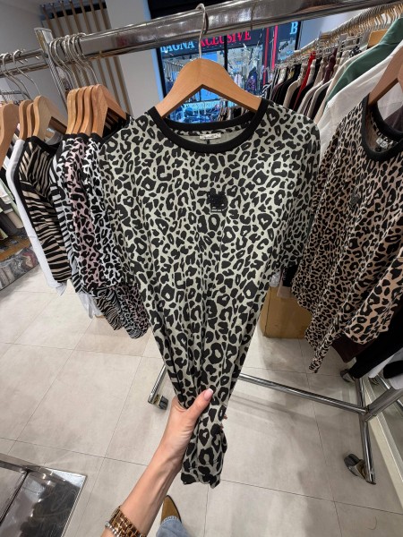 Женская Футболка Trikotto