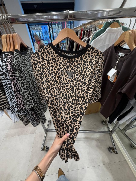 Женская Футболка Trikotto