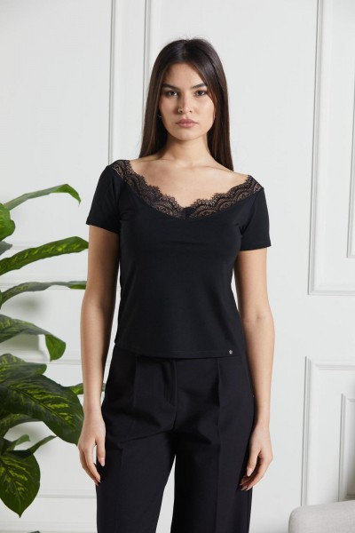 Женская Футболка Monoritm