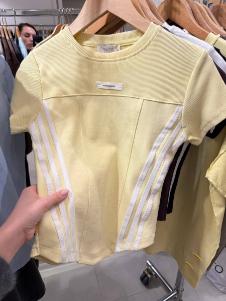 Женская Футболка Trikotto