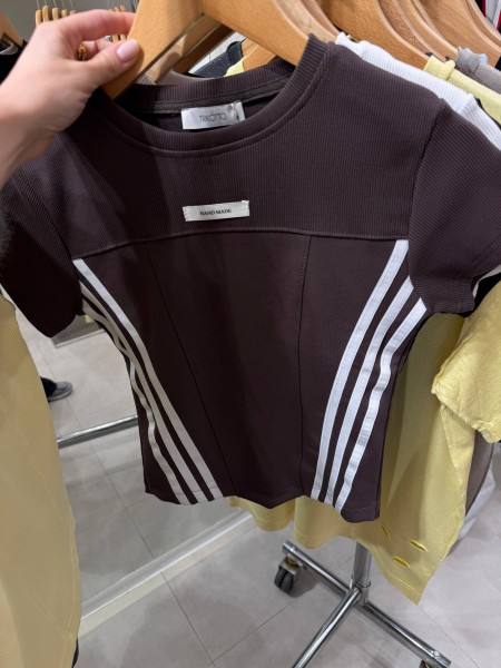 Женская Футболка Trikotto