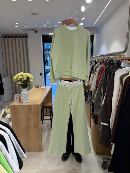 Женский Костюм Trikotto