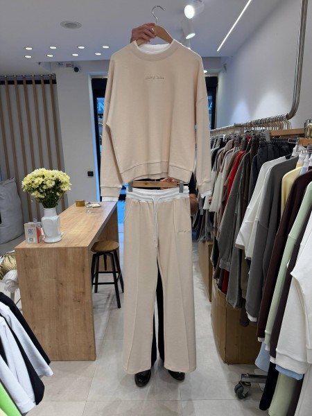 Женский Костюм Trikotto