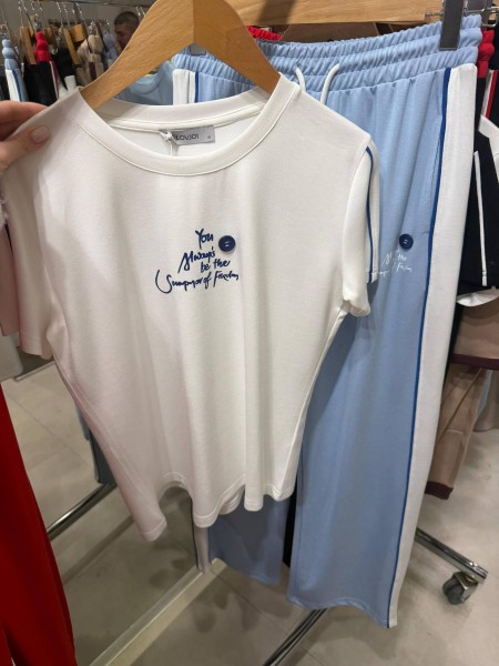 Женский Костюм Trikotto