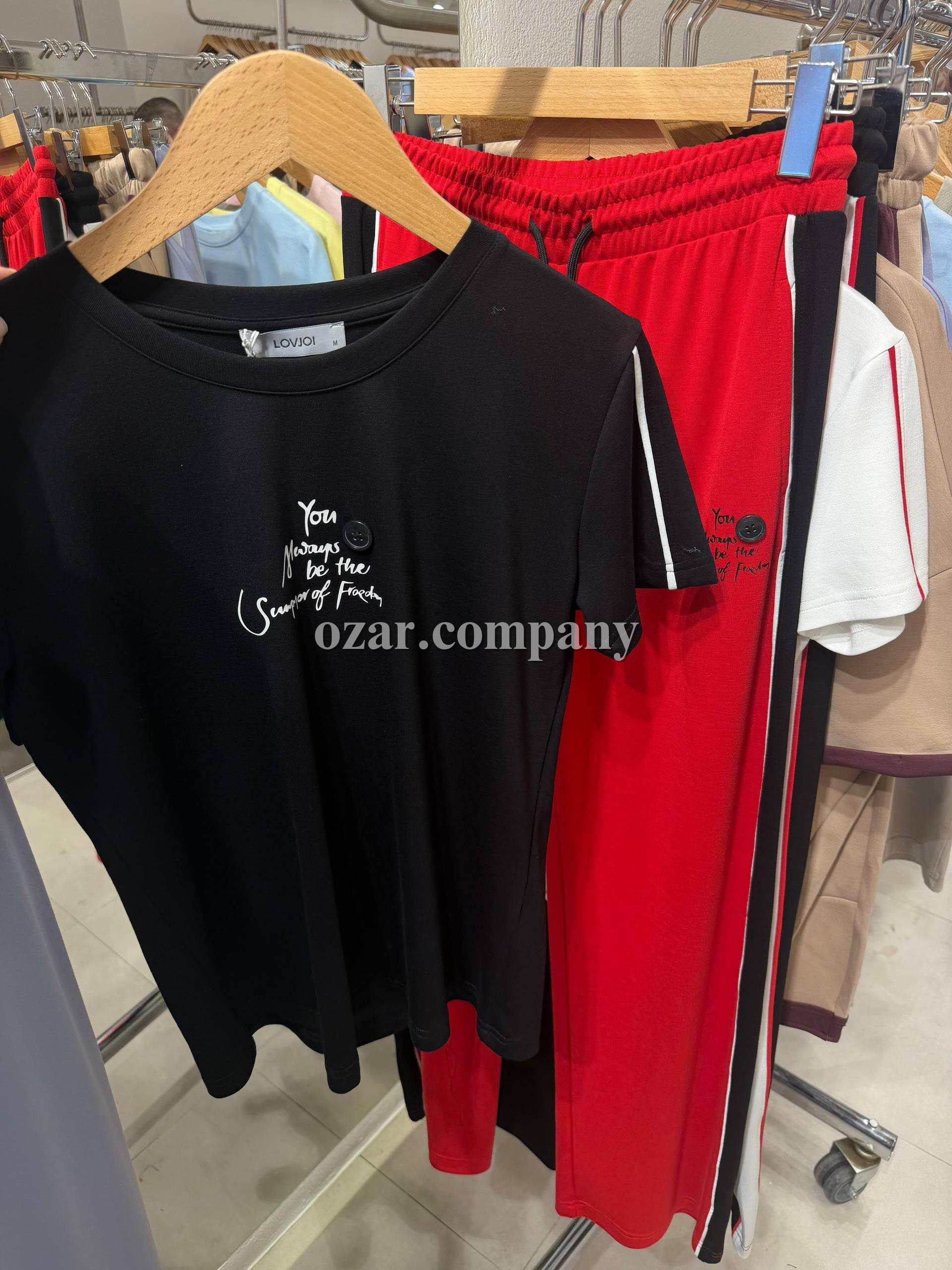 Женский Костюм Trikotto