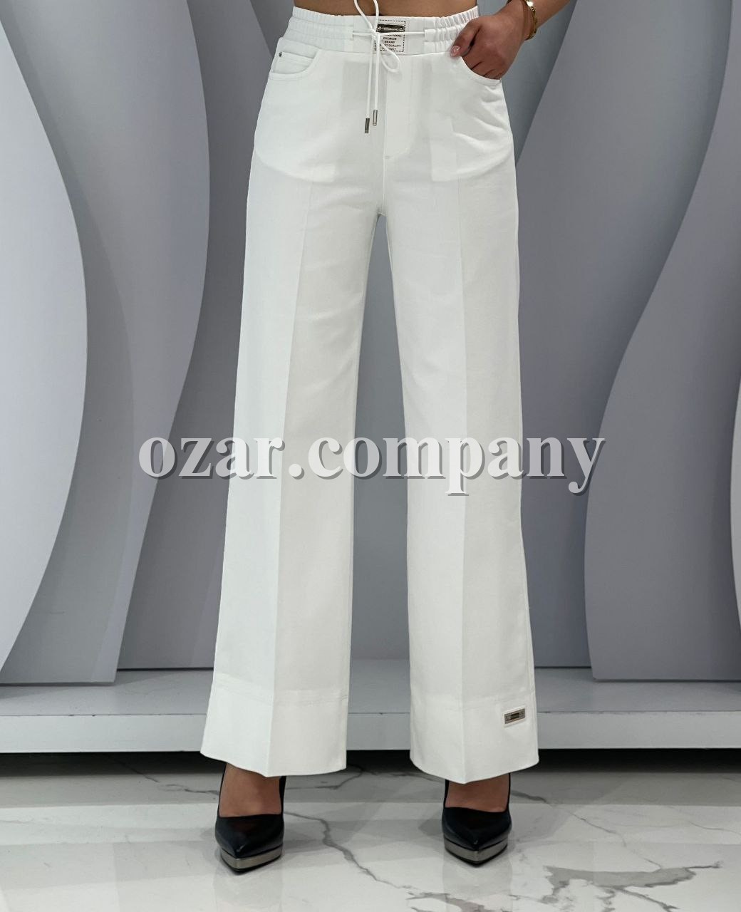 Женские Брюки Estensivo