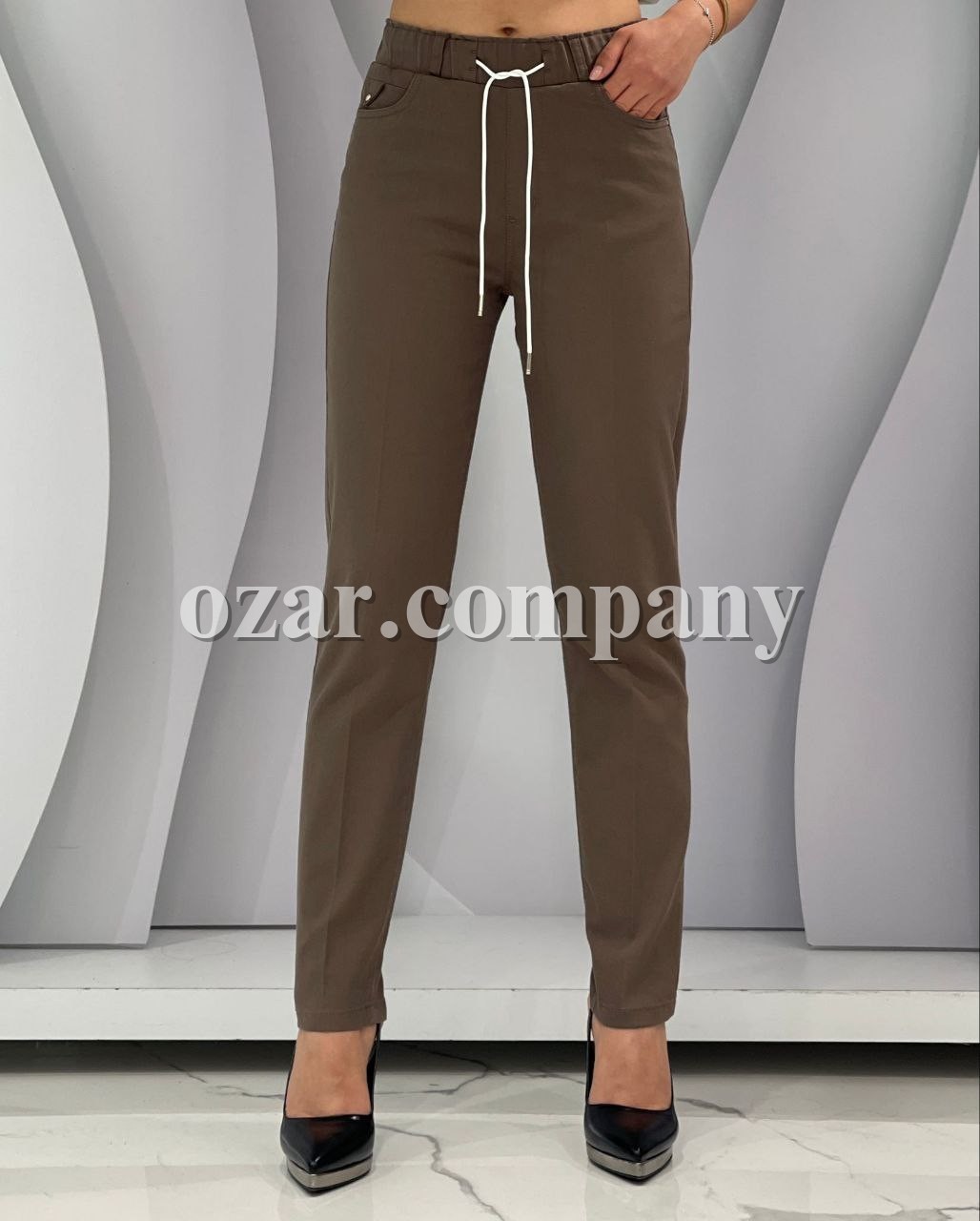 Женские Брюки Estensivo