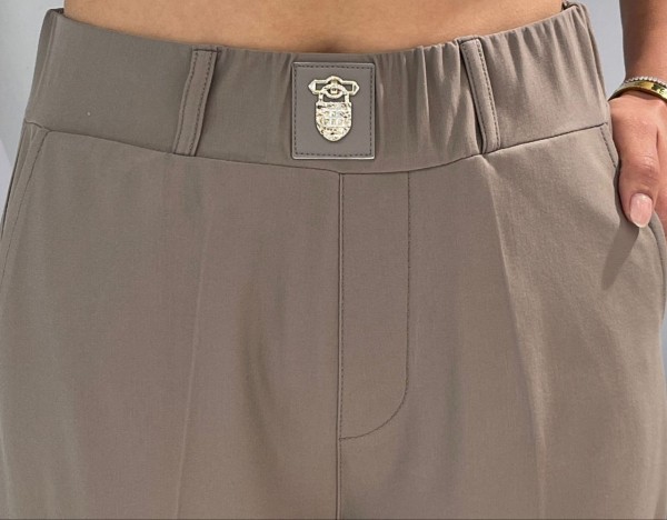 Женские Брюки Estensivo