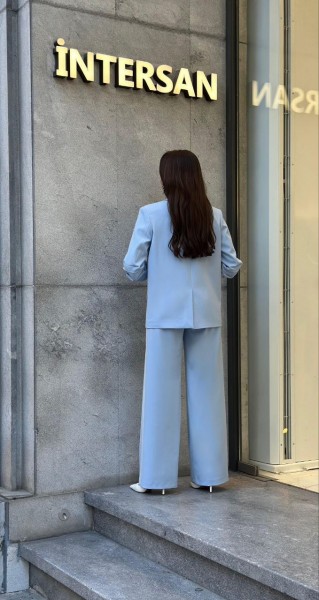 Женский Костюм Esito