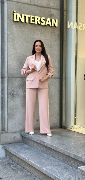 Женский Костюм Esito