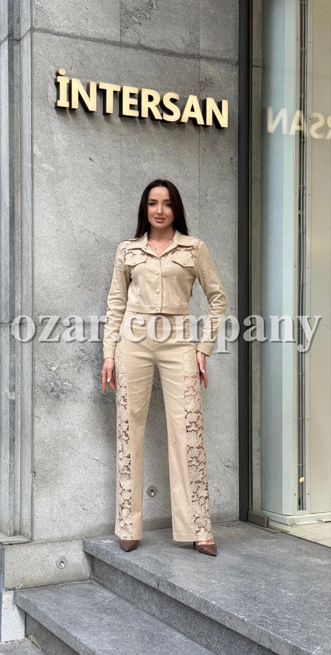 Женский Костюм Esito