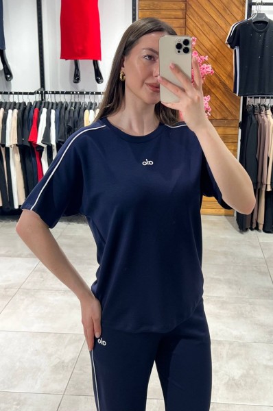 Женский Koстюм Alo