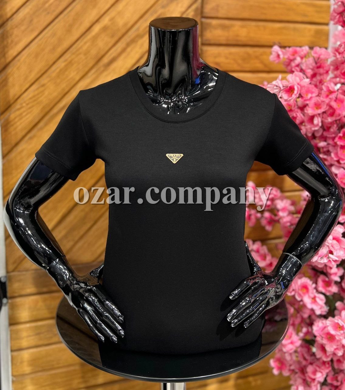 Женская Футболка Alo