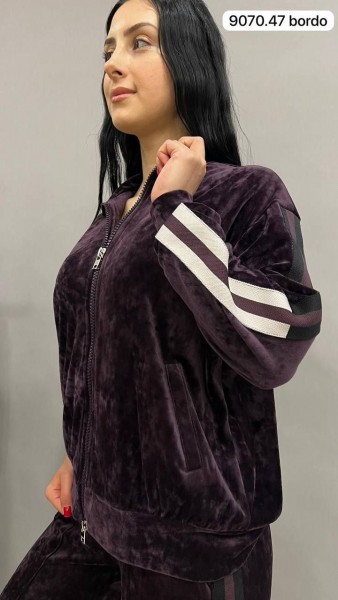 Женский Велюровый Костюм Speed Way