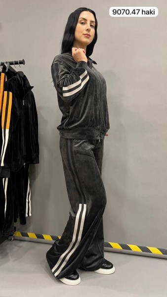 Женский Велюровый Костюм Speed Way