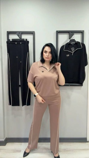 Женский Костюм