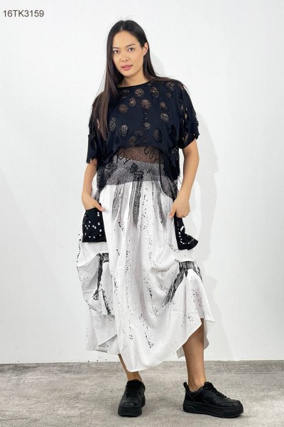 Женская Футболка We Are