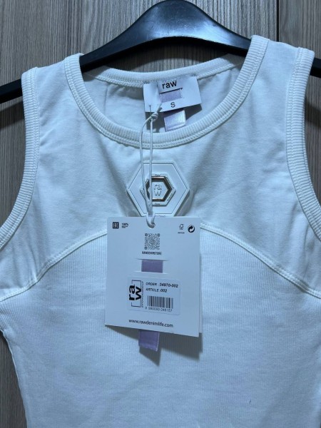 Женский Топ Raw 