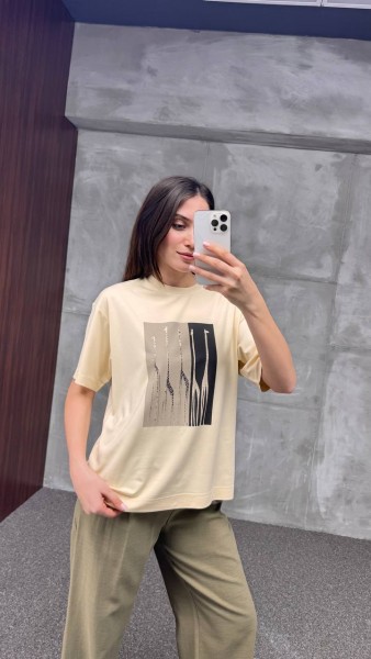 Женская Футболка Cute