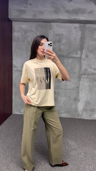 Женская Футболка Cute