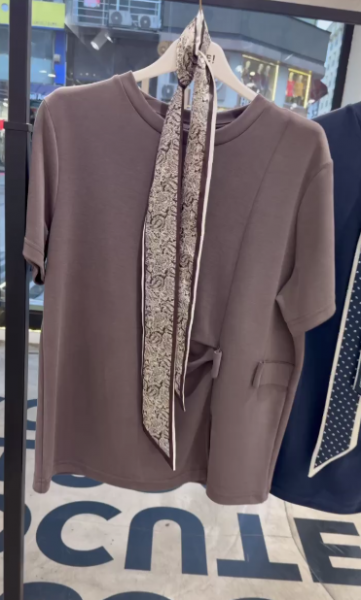 Женская Футболка Cute