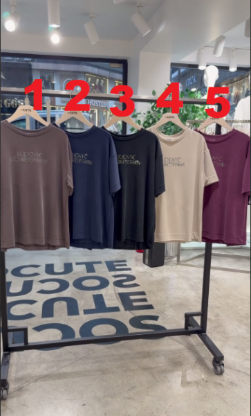 Женская Футболка Cute